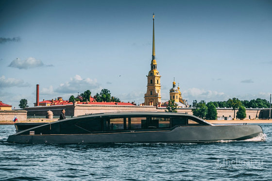 Аренда яхты в СПб - Оникс