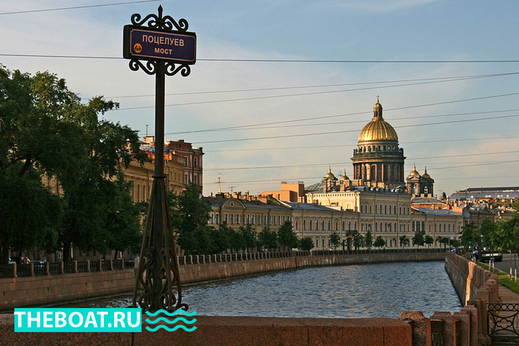 Пять мест силы в реках и каналах Санкт-Петербурга